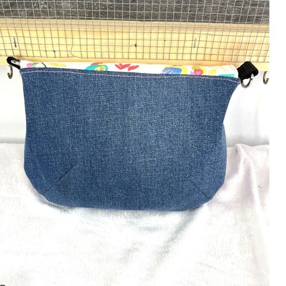 Handmade Upcycled Denim Small Magnetic Flap Shoulder/Crossbody Bag - Picture 3 of 12